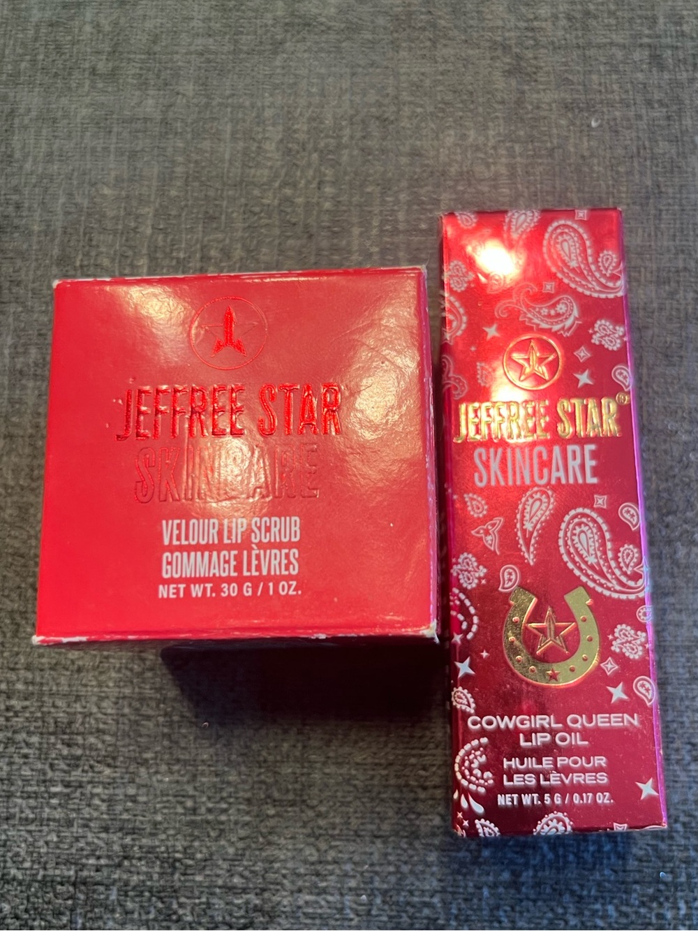 Jeffree star lip scrub and lip oil